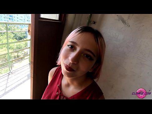 ❤️ Sha'awar ɗalibi yana tsotsar Baƙo a Waje - Cum A Fuskarsa ️❌ Batsa ❌️❤